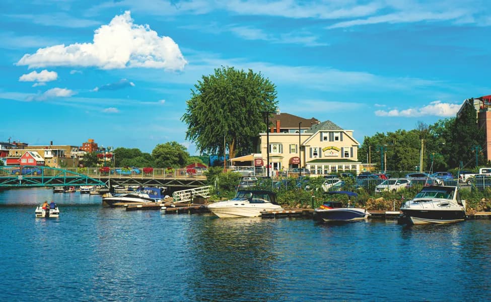 Канада расширяет поддержку франкоязычных иммигрантов